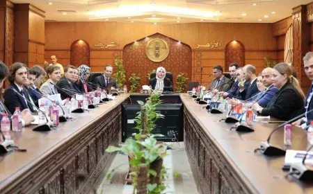 مرصد الأزهر ينظم محاضرة لوفد من الدبلوماسيين البولنديين عن التطرف وآليات المواجهة