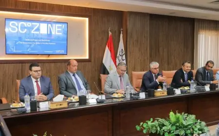 رئيس اقتصادية قناة السويس يلتقي وفد من السفارة الأمريكية