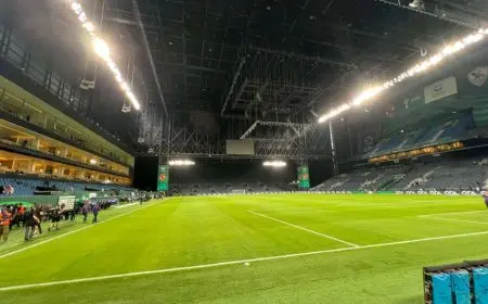 شاهد.. أجواء ملعب المملكة أرينا قبل انطلاق السوبر الإفريقي