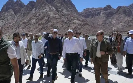 رئيس الوزراء يتفقد مشروع الفندق الجبلي المُطل على دير سانت كاترين وجبل التجلي