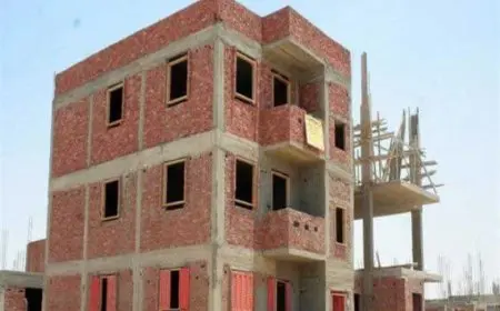 مصدر حكومي: العودة للعمل بقانون البناء رقم 119 لسنة 2008 يلغي بند التقيد بأرضي و4 أدوار كحد أقصى