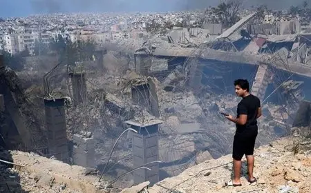 لحظة انتشال جثمان حسن نصر الله من موقع الضربة الإسرائيلية