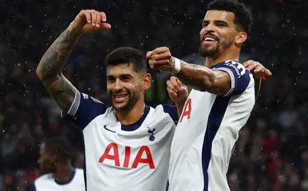 توتنهام يكبد مانشستر يونايتد خسارة مذلة في أولد ترافورد