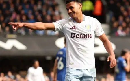 واتكينز يعادل رقم يورك مع أستون فيلا في الدوري الإنجليزي