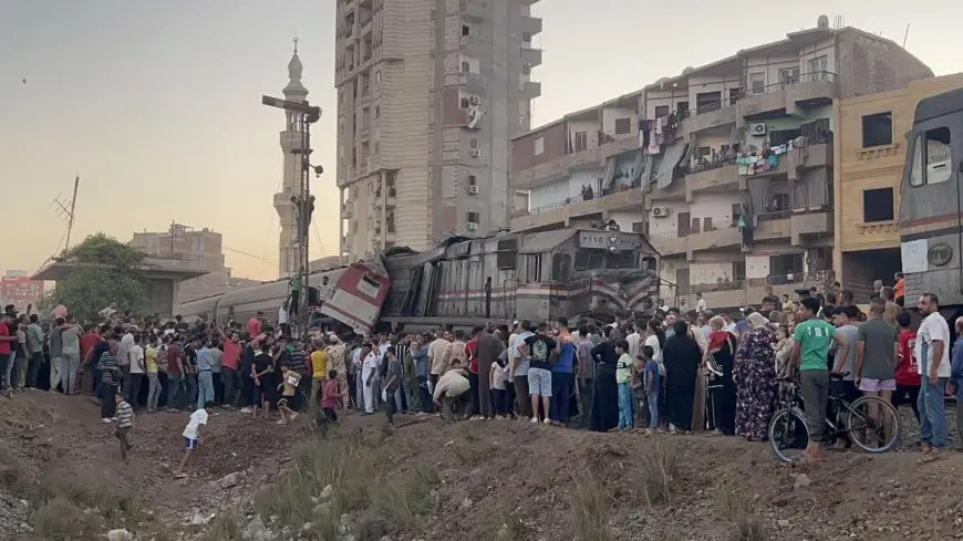 فرق طبية متخصصة في مستشفيات الزقازيق لاستقبال مصابي حادث قطاري الزقازيق