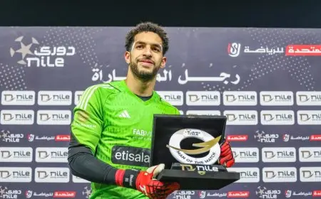 هل مصطفى شوبير الأحق بحراسة مرمى الأهلي بعد هزيمة السوبر الإفريقي؟