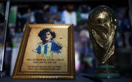 نقل رفات مارادونا إلى نصب تذكاري جديد