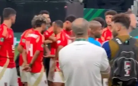 سبب انفعال أفشة على إمام عاشور بعد خسارة السوبر الإفريقي