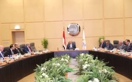 وزير النقل يترأس أعمال الجمعية العمومية العادية لشركة أكتا للنقل الجماعى