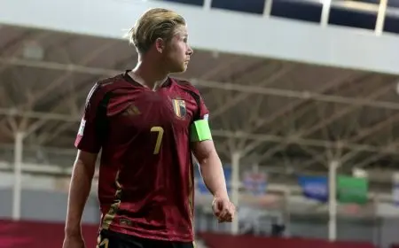 مدرب بلجيكا: دي بروين طلب عدم الانضمام إلى المنتخب