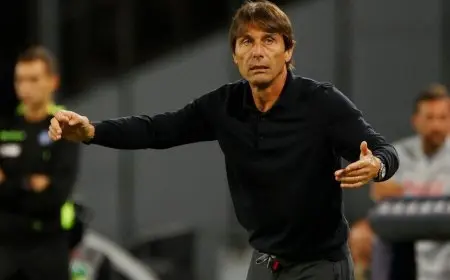 “لا أعرف هل نستحق الصدارة أم لا؟”.. كونتي سعيد بـ”ثلاثية كومو”