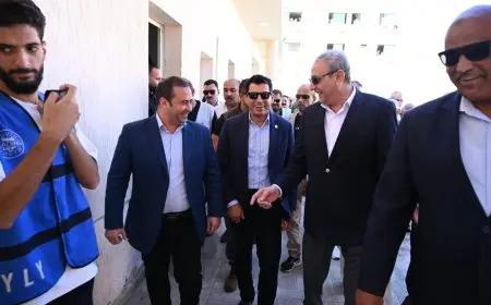 وزير الشباب ومحافظ الغربية يصلان كفر الزيات لافتتاحً حمام سباحة وتفقد المشروعات والأنشطة