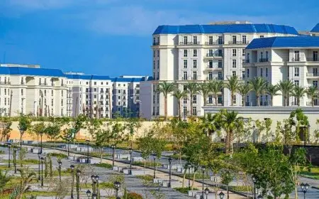 تفاصيل اجتماع الـ 5 ساعات لوزير الإسكان بالعلمين.. موقف الوحدات الجديدة