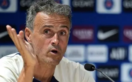 إنريكي غير نادم على استبعاد عثمان ديمبيلي من سان جيرمان