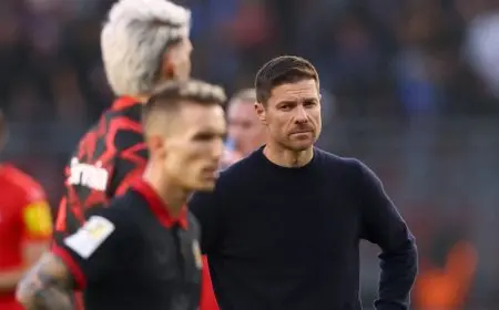 هولشتاين كييل يُفسد فرحة ليفركوزن وألونسو.. وهزيمة دورتموند