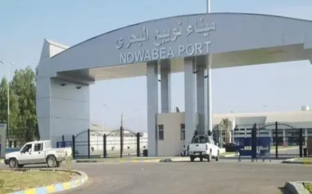 تداول 3200 طن بضائع عامة و418 شاحنة بميناء نويبع البحري