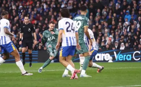 توتنهام يثبت تذبذبه بخسارة مثيرة أمام برايتون