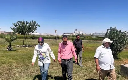 وزير الإسكان يتابع أعمال تطوير ورفع كفاءة الطرق والمحاور بعدة مدن جديدة| صور