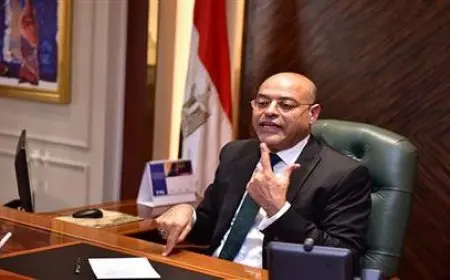 وزير العمل يعلن توفير 2000 فرصة عمل في إحدى الشركات