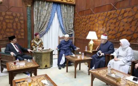 شيخ الأزهر: طلاب إندونيسيا يضربون المثل في الالتزام بالأخلاق والأدب وتحصيل المعرفة