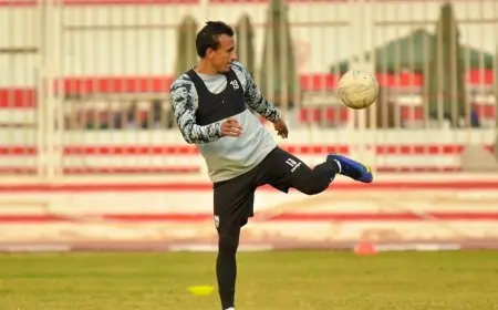 محمد عبد الشافي يواصل برنامجه التأهيلي على هامش مران الزمالك