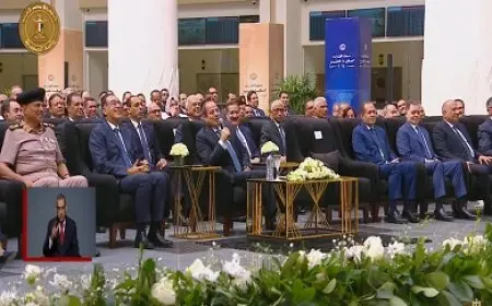 الرئيس السيسي: مش شرط كل حاجة تبقى الناس فاهماها في وقتها.. ساعات الزمن بيرد