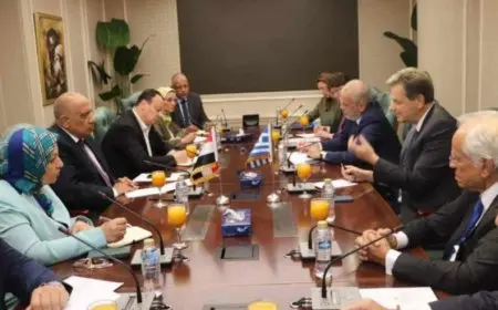 وزير الكهرباء يستقبل نظيره اليوناني لبحث مستجدات تنفيذ مشروع الربط بين البلدين