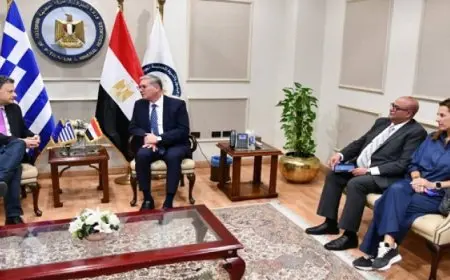 وزير البترول يبحث مع وزير البيئة والطاقة اليوناني الشراكة في مجال التقاط تخزين الكربون الأخضر