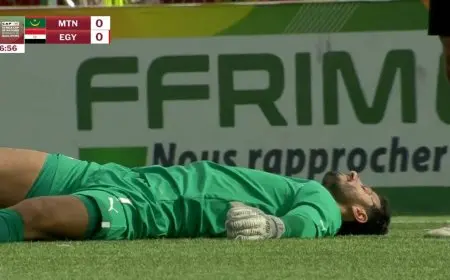 إصابة محمد الشناوي خلال مباراة مصر وموريتانيا