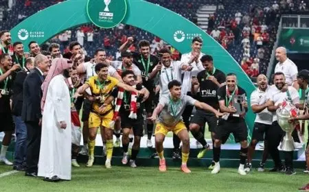 شوبير يفجر مفاجأة بشأن رحيل ثلاثي الزمالك قبل السوبر المصري