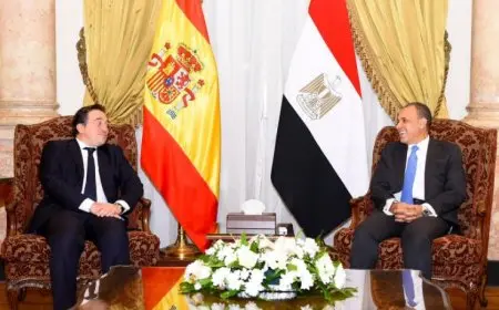 وزير الخارجية ونظيره الإسباني يتفقان على ضرورة خفض التصعيد في المنطقة
