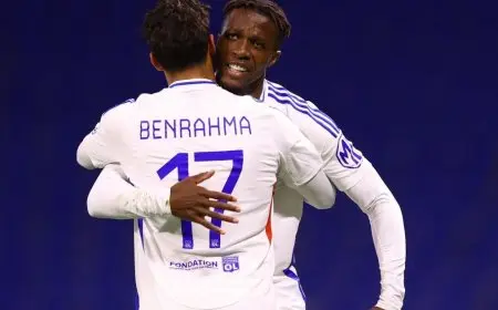 ليون قد يعاقب ويلفريد زاها.. ما السبب؟