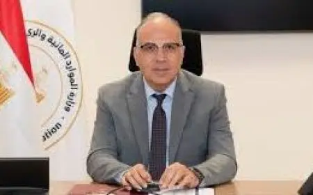 وزير الري يقترح إعداد مشروع إقليمي في مجال التحلية للإنتاج الكثيف للغذاء