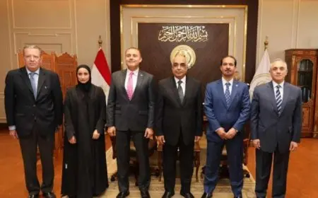 وزير العدل يستقبل سفير دولة اليابان