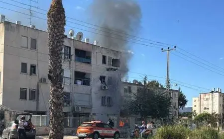 استهداف منزل نتنياهو وإطلاق 55 صاروخًا ومسيرات من لبنان.. ماذا يحدث في شمال إسرائيل؟