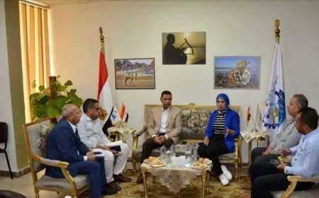 الإسكان: مناقشة تطوير المنطقة الحرة بمدينة السويس الجديدة