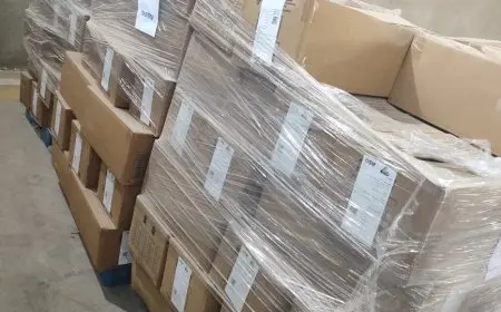 ضبط 2300 كيلو زيت توابل أندومي غير مطابقة للمواصفات بالقاهرة