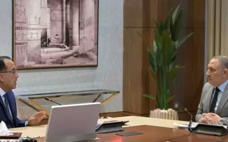 مدبولي يبحث مع رئيس “الوطني لتخطيط استخدامات أراضي الدولة” ملفات العمل