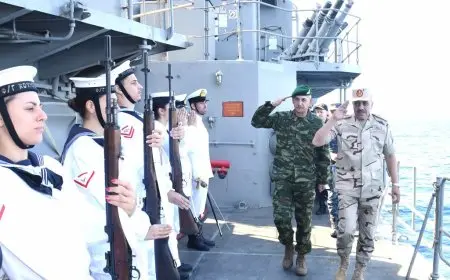 الفريق أحمد خليفة يشهد تنفيذ التدريب المشترك «ميدوزا -13» باليونان