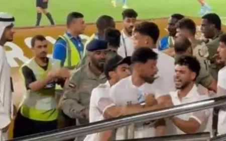 تطورات جديدة في أزمة ثلاثي الزمالك بالإمارات.. هاني حتحوت يكشف مفاجأة