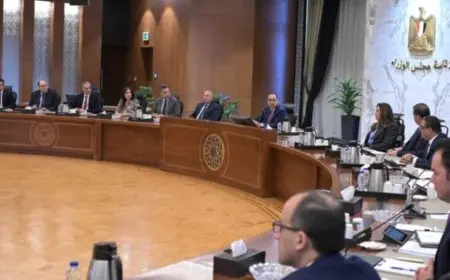 رئيس الوزراء يكلف بتنفيذ آلية ثابتة ومستدامة لتحقيق التوازن في الأسواق
