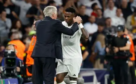 فينيسيوس جونيور يطلب دعم الجمهور للفوز بالكرة الذهبية