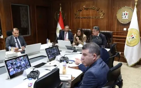 اجتماع وزاري مع المحافظين لمتابعة توافر السلع بسعر مخفض للمواطنين