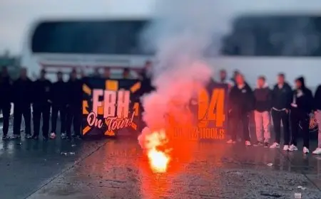 ألتراس فنربخشة يعتدي على جمهور مانشستر يونايتد في إسطنبول