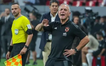 كولر ينافس غوميز على جائزة أفضل مدرب في إفريقيا لعام 2024