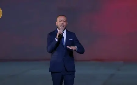 تامر عاشور يقدم فقرة غنائية وطنية في احتفالية ذكرى انتصارات أكتوبر