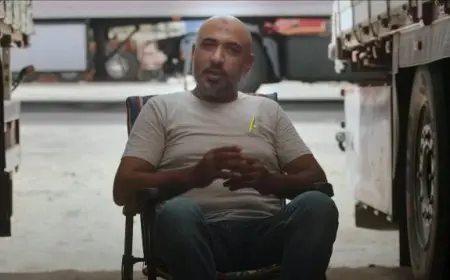 سائق مصري شارك في نقل مساعدات لغزة يروي موقفا مؤثرا مع طفل فلسطيني: نفسي أروح له دلوقتي