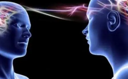 استشاري صحة نفسية توضح أنواع التخاطر وكيفية حدوثه