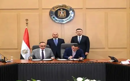 كامل الوزير يشهد اتفاقية بين بايك الصينية و”ألكان” لتوطين صناعة السيارات الكهربائية