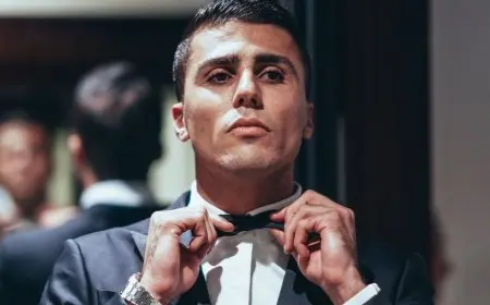 رودري يخرج عن صمته في حفل الكرة الذهبية وسط هتافات لفينيسيوس